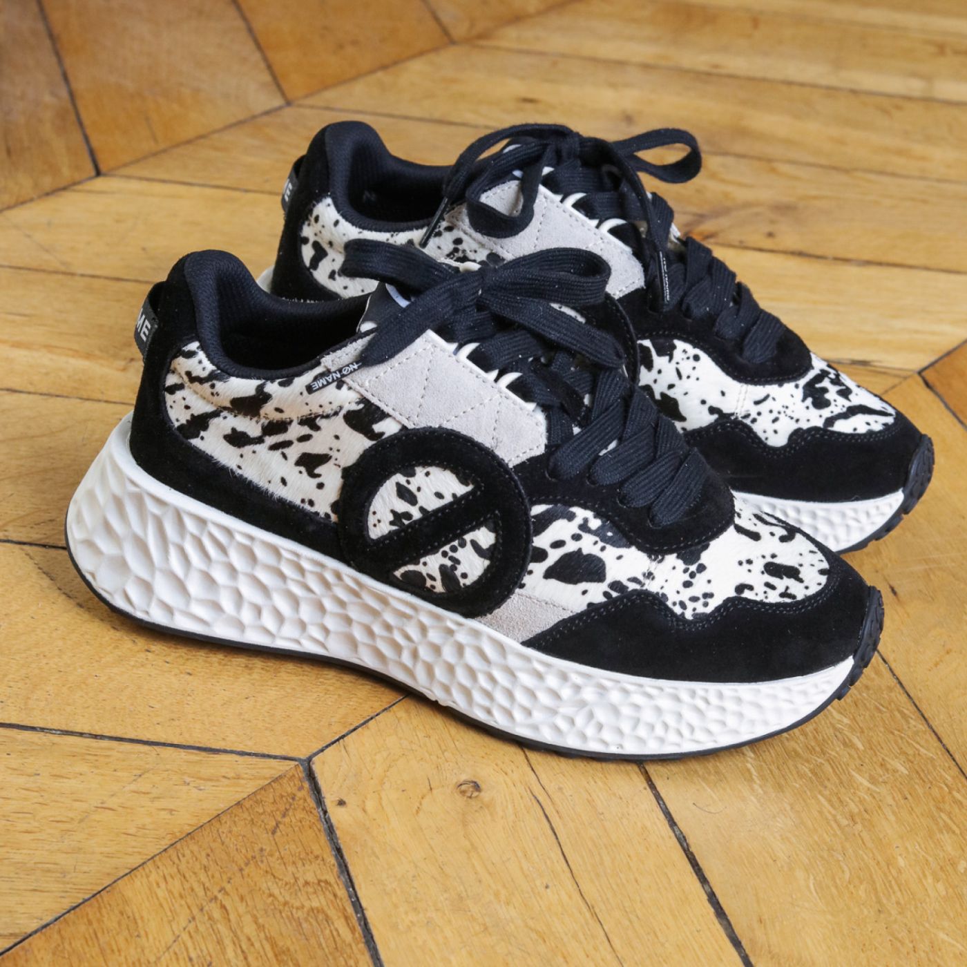 CARTER JOGGER W - SUEDE/P.COW - BLACK/WHITE